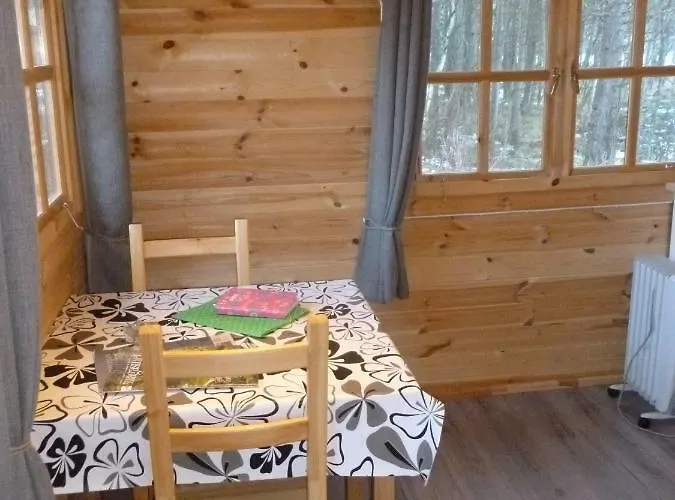 Birkelund Kamp alanı *